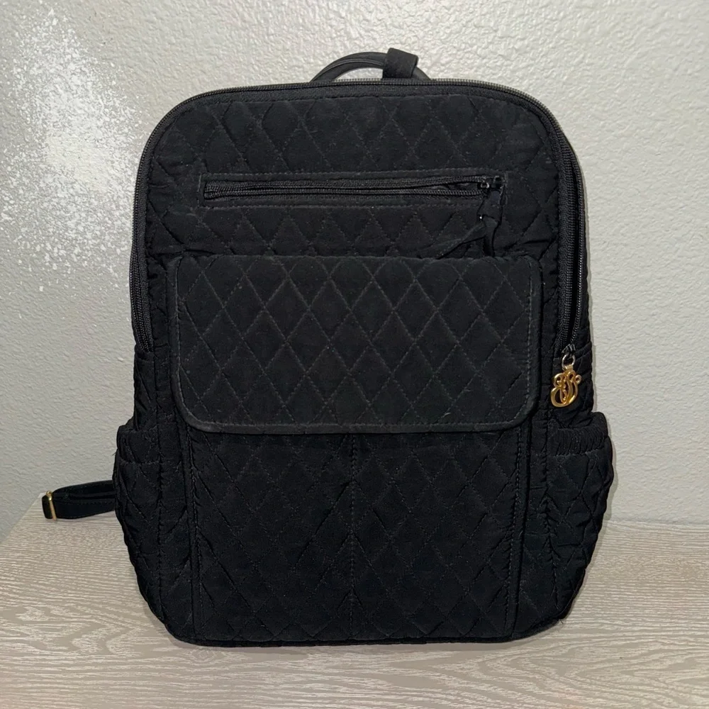 VERA BRADLEY BACKPACK. -BLACK